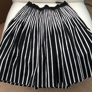 Flirty and fun A-line skirt